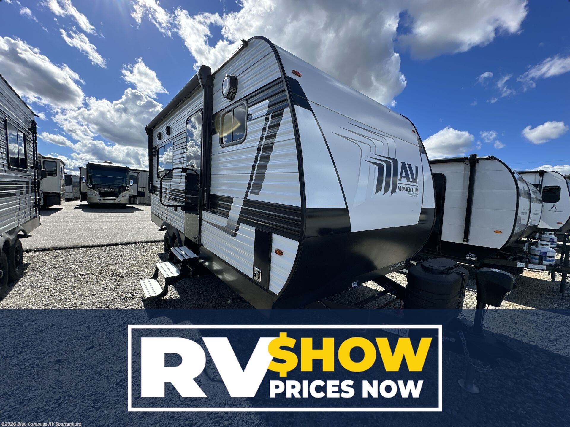 New 2026 Grand Design Momentum MAV 17MAV available in Duncan, South Carolina