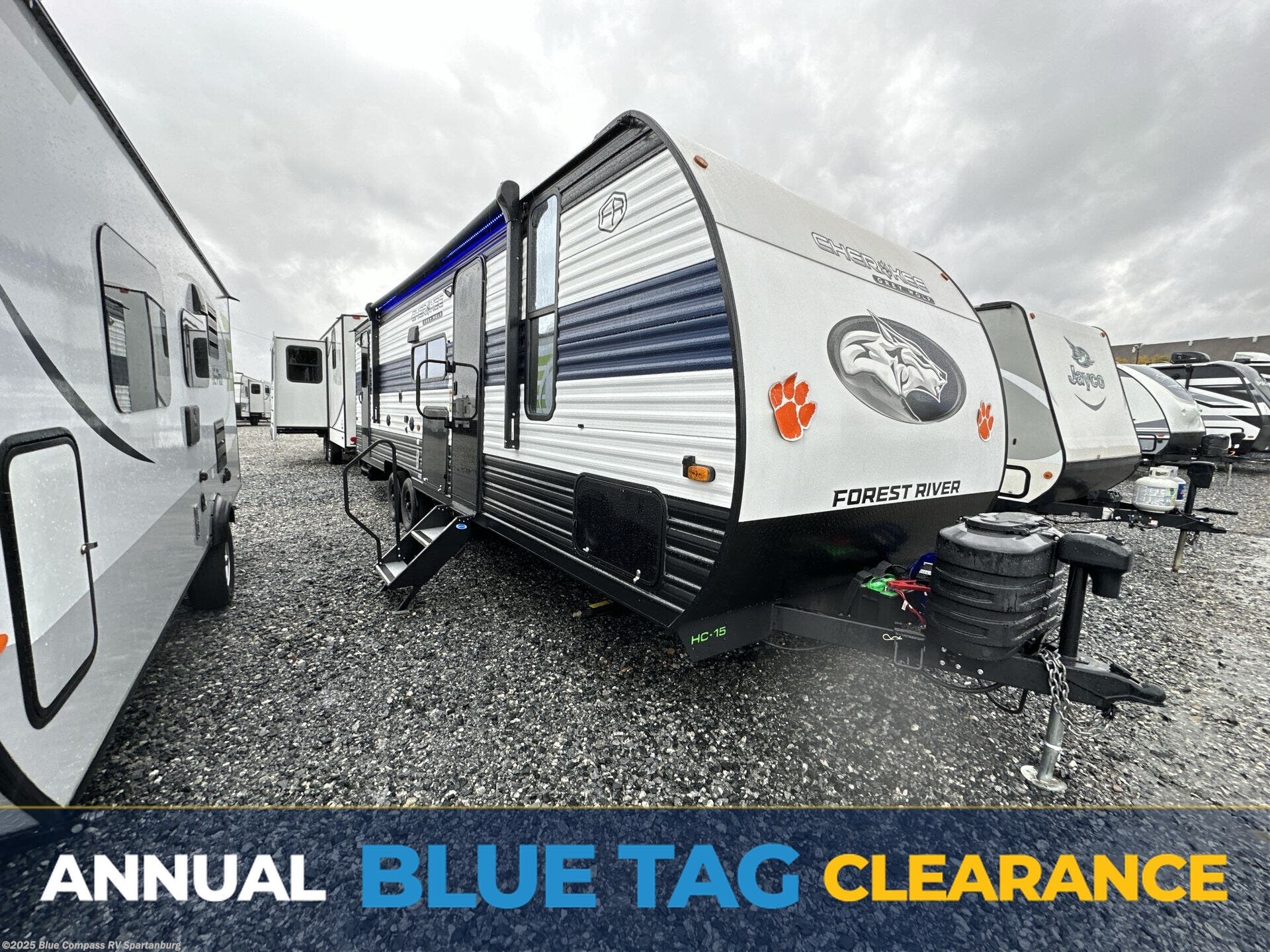 Used 2025 Forest River Cherokee Grey Wolf 26DBH available in Duncan, South Carolina