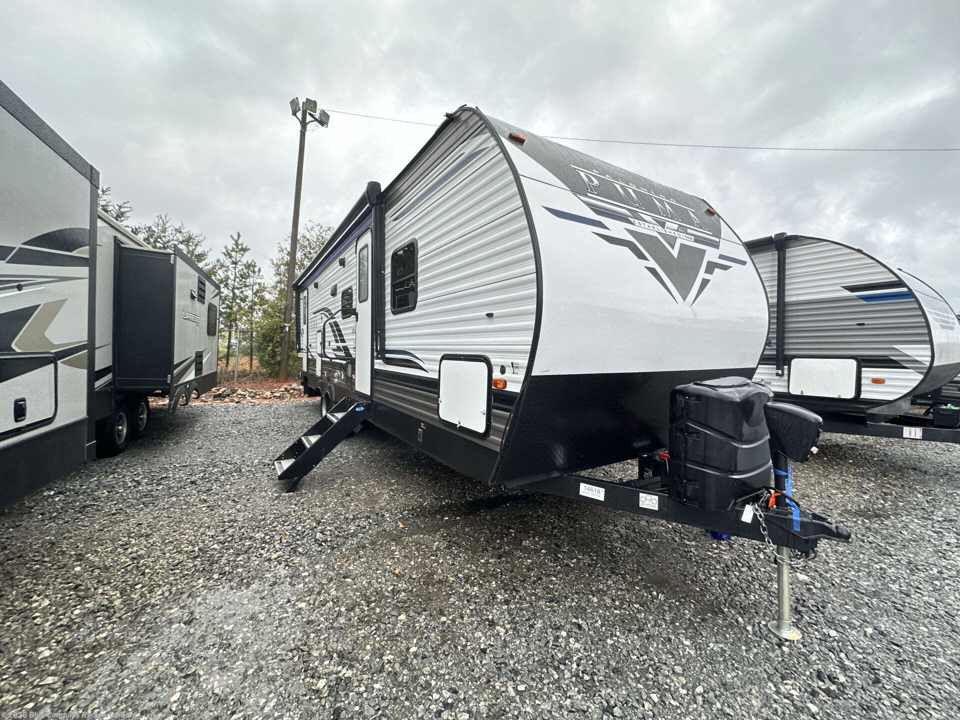 Used 2022 Forest River  Palomino 28DBFQ available in Duncan, South Carolina