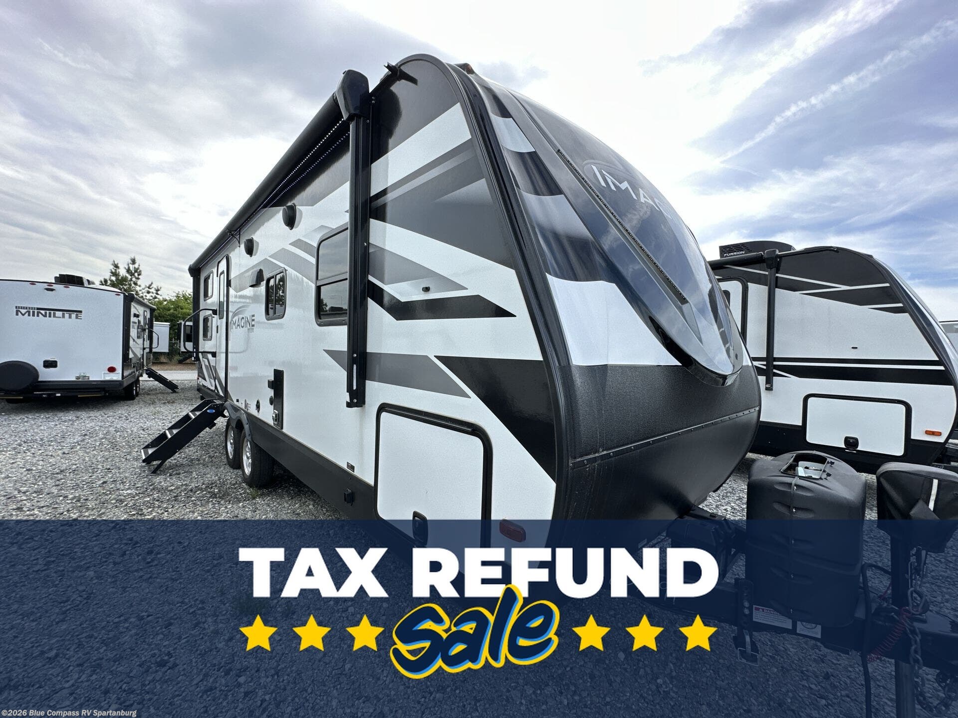 Used 2022 Grand Design Imagine 2400BH available in Duncan, South Carolina