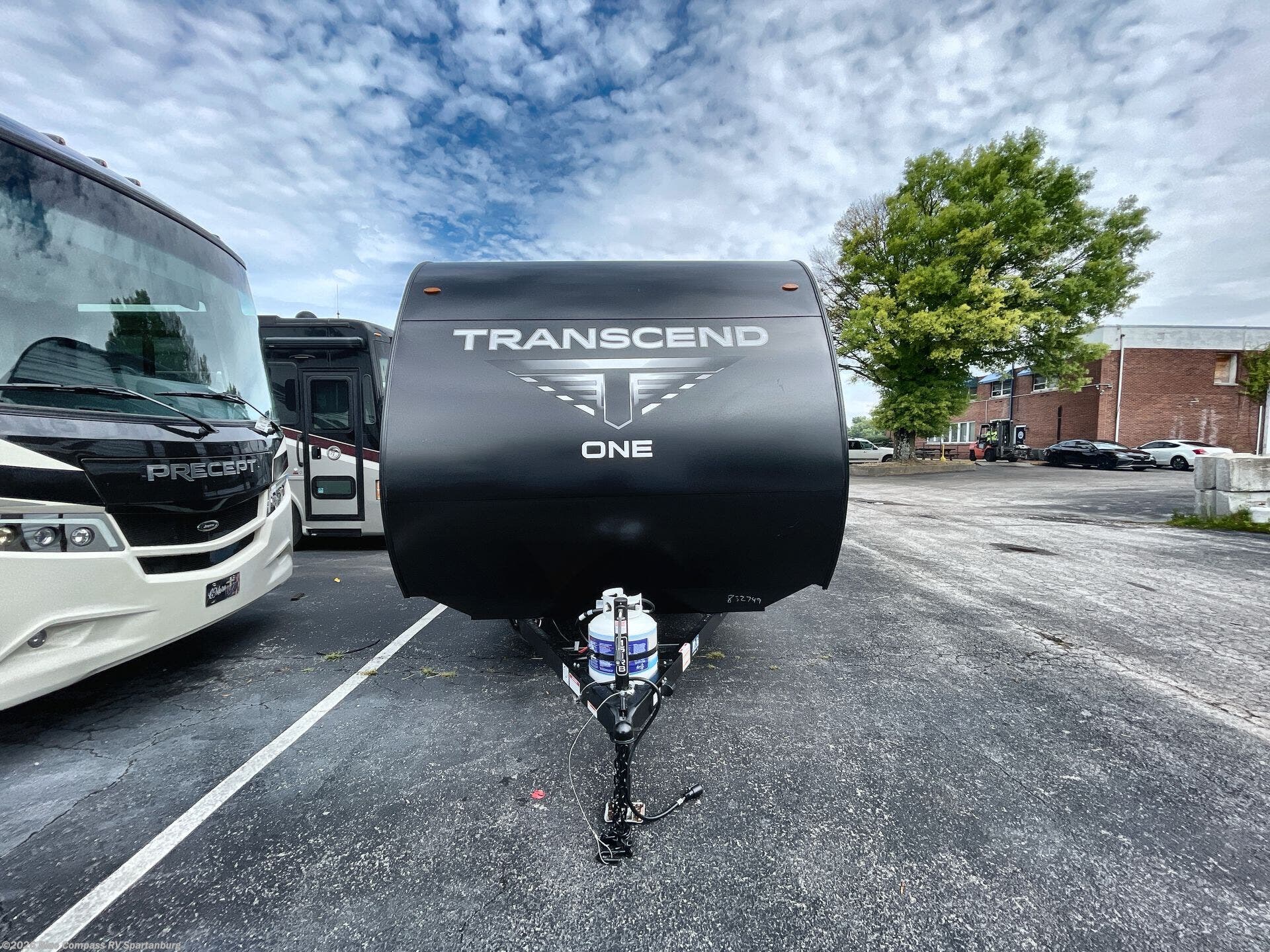 Used 2025 Grand Design Transcend One 151RB available in Duncan, South Carolina