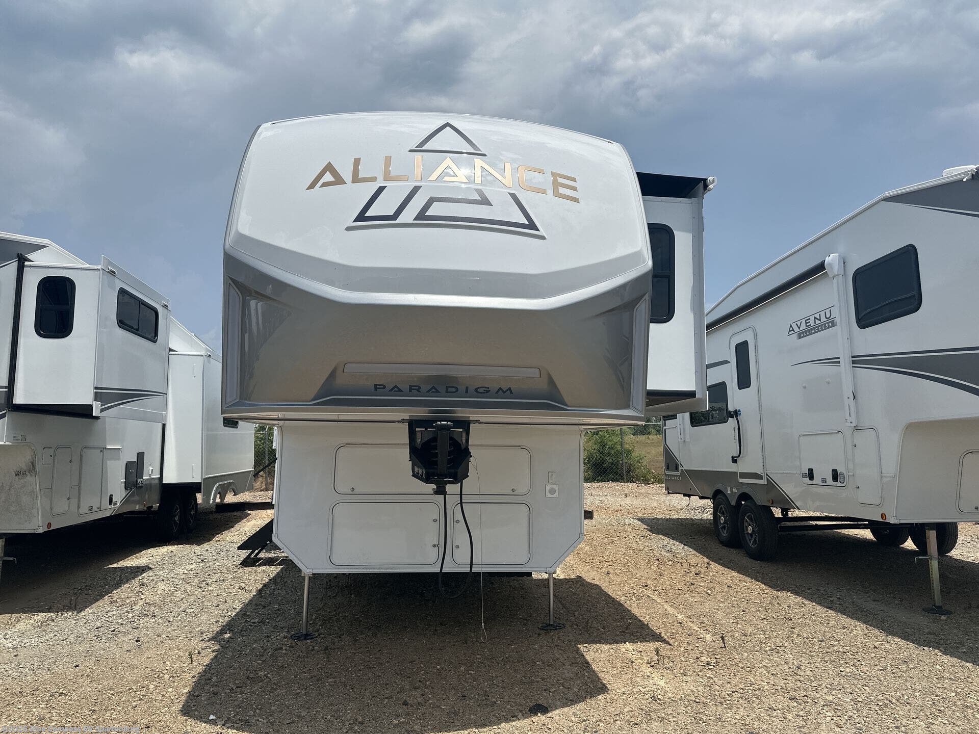 New 2026 Alliance RV Paradigm 312RK available in Duncan, South Carolina