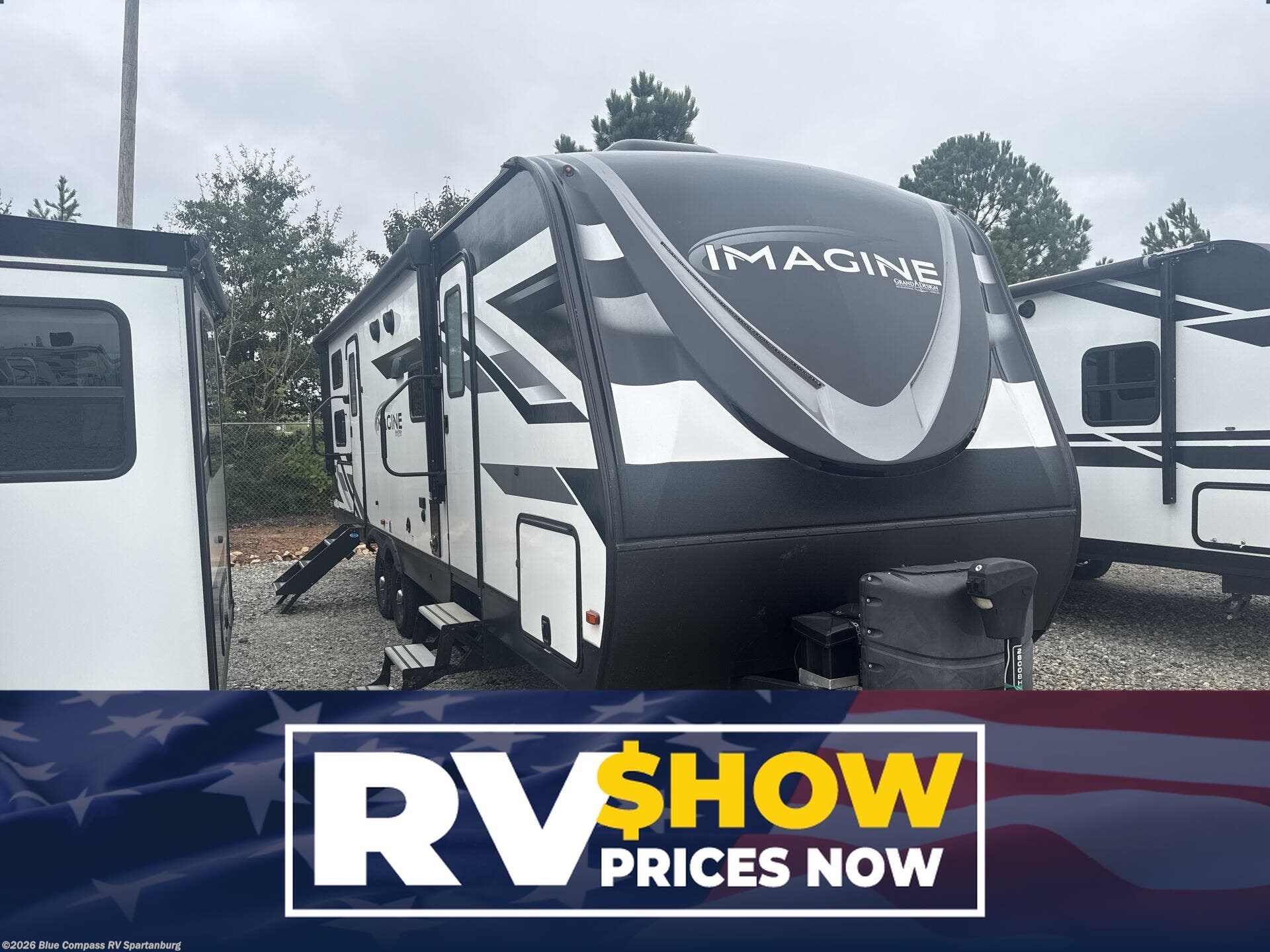 Used 2022 Grand Design Imagine 2800BH available in Duncan, South Carolina