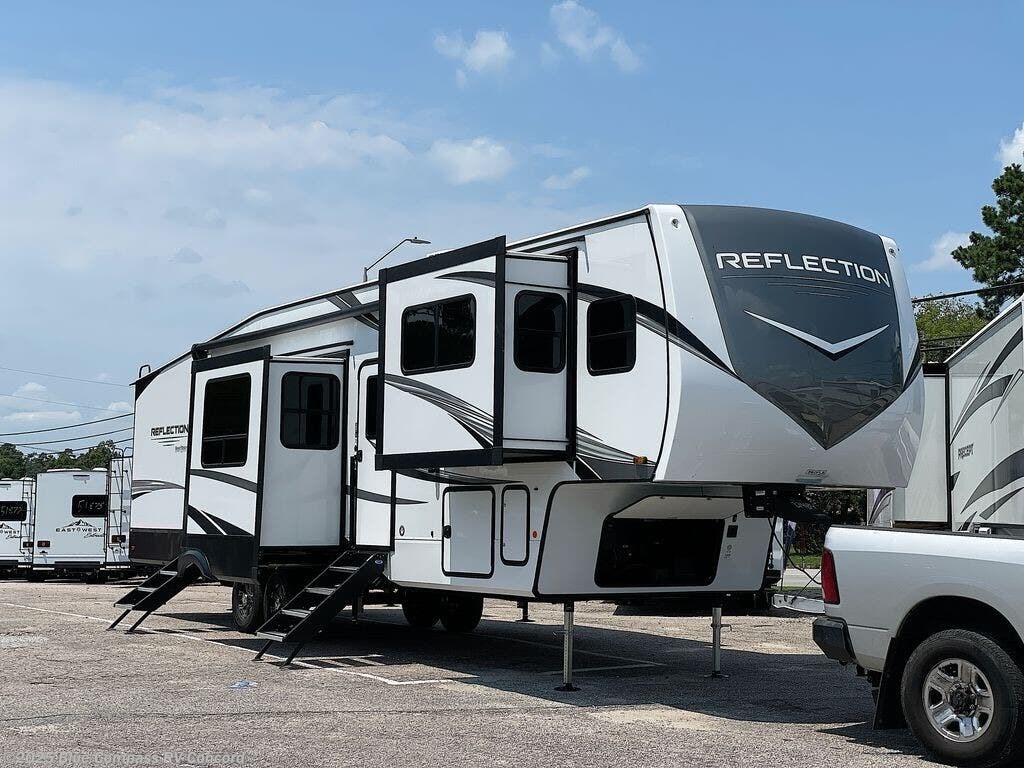 Used 2025 Grand Design Reflection 360FLS available in Concord, North Carolina