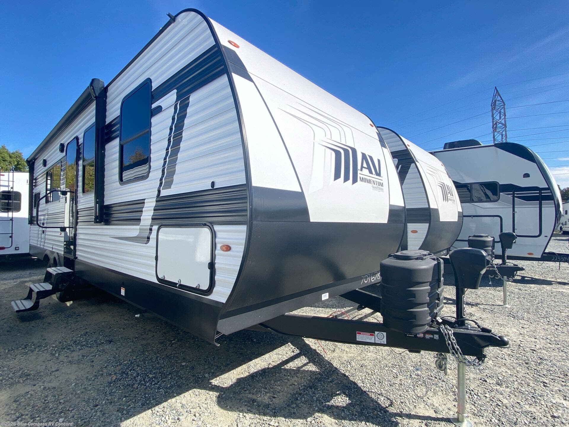New 2026 Grand Design Momentum MAV 27MAV available in Concord, North Carolina