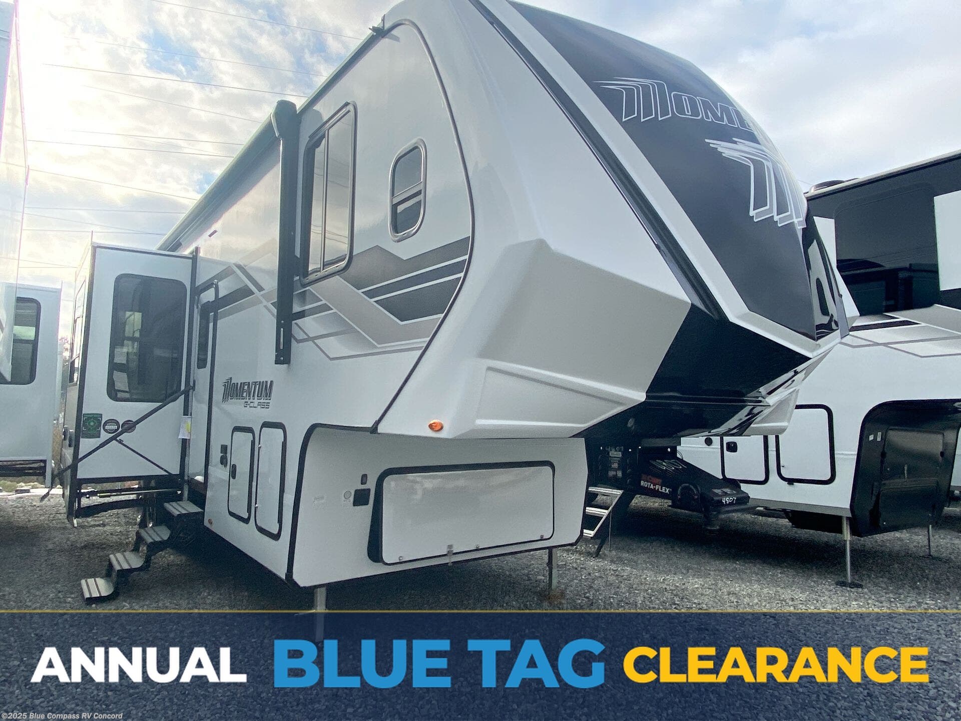 New 2026 Grand Design Momentum G-Class 350G available in Concord, North Carolina