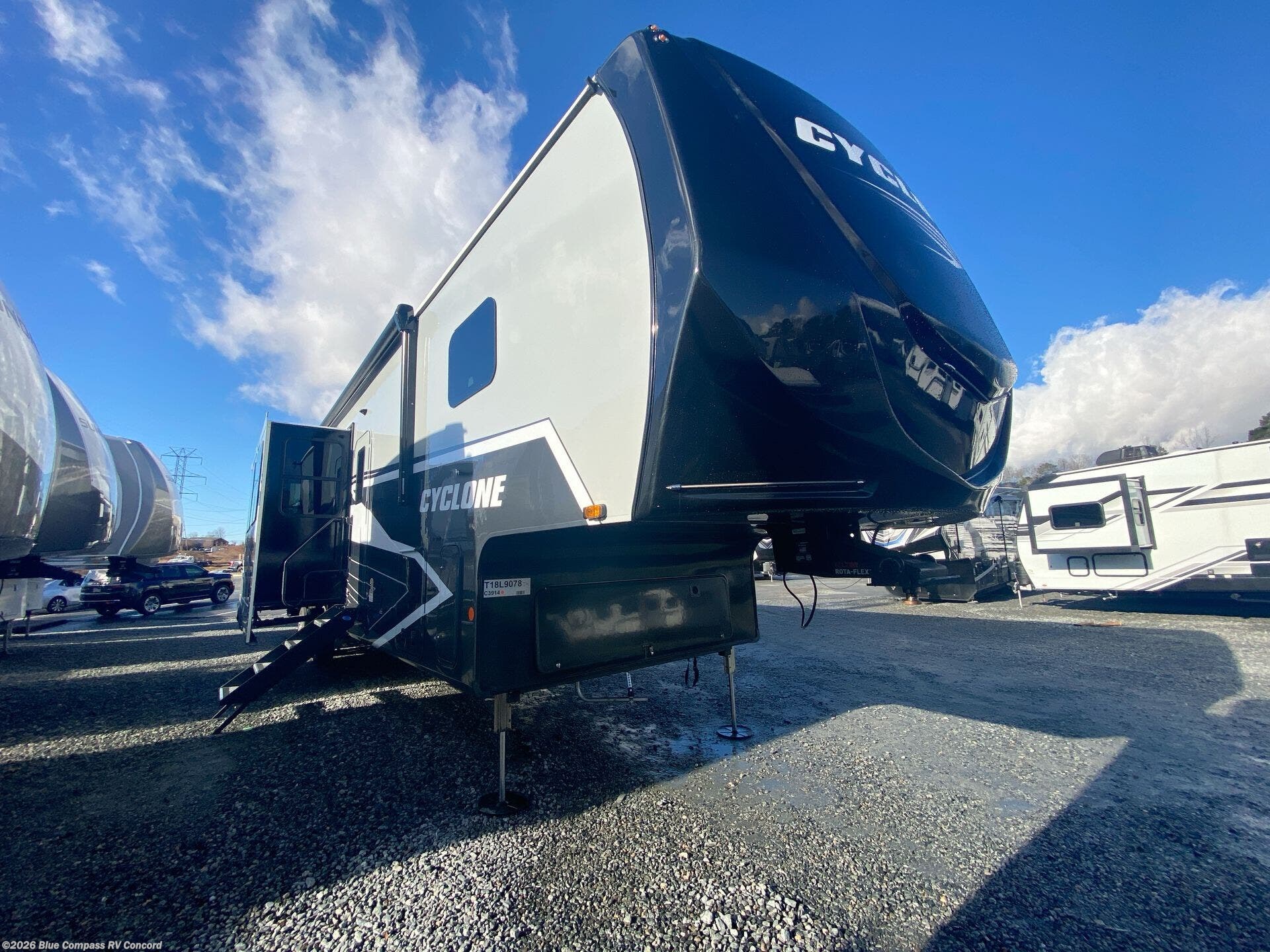 New 2026 Heartland Cyclone 3914 available in Concord, North Carolina
