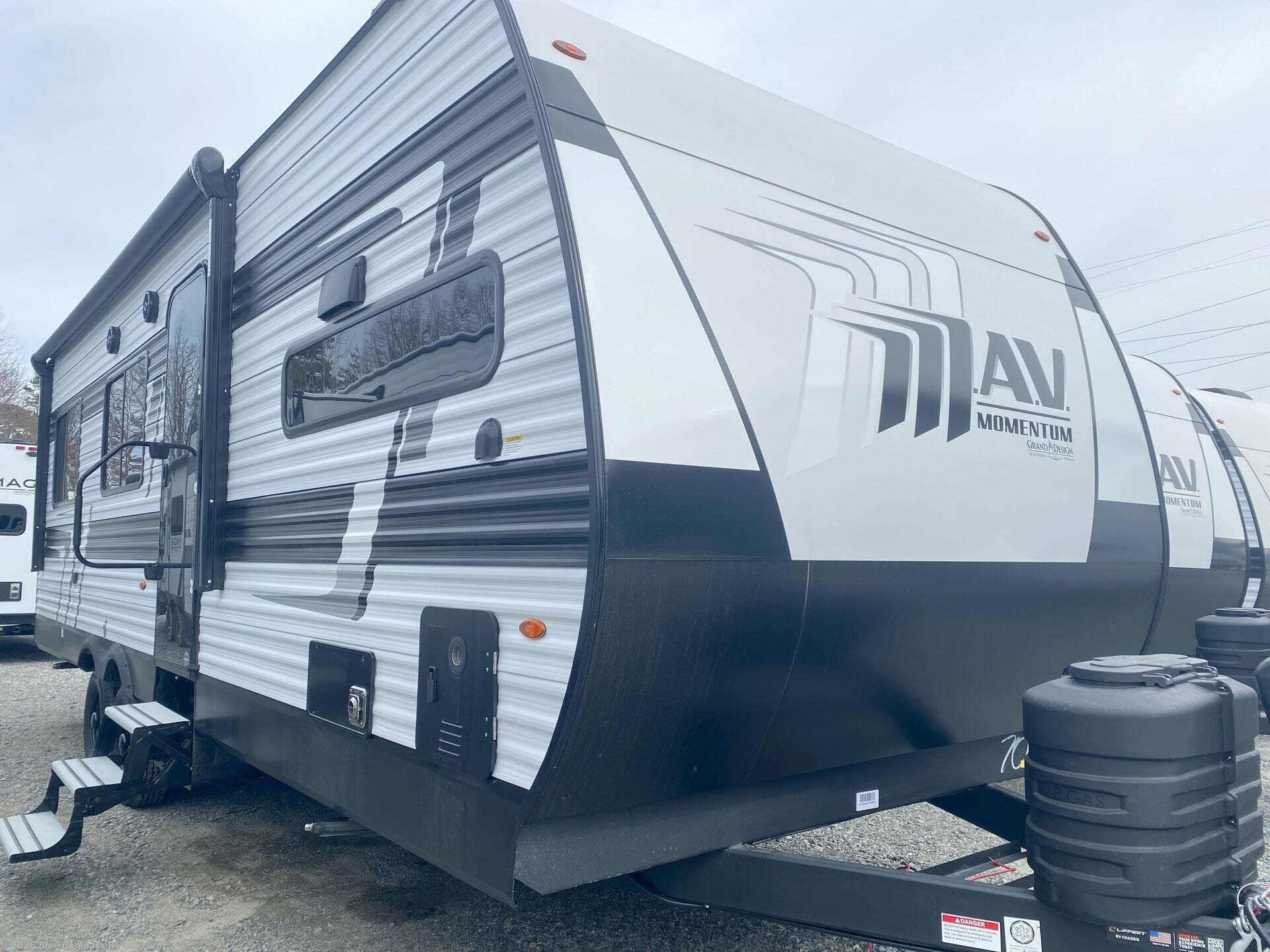 New 2026 Grand Design Momentum MAV 24MAV available in Concord, North Carolina