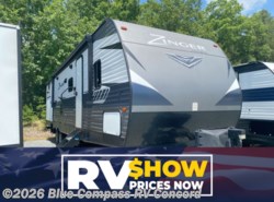 Used 2019 CrossRoads Zinger 328SB available in Concord, North Carolina