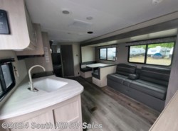 New 2023 Coachmen Catalina Summit Series 8 261BHS available in Puyallup, Washington