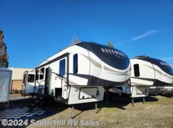 New 2023 Forest River Rockwood Ultra Lite 2898BS available in Puyallup, Washington