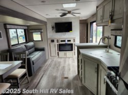  New 2023 Coachmen Catalina Destination 40BHTS available in Puyallup, Washington