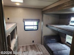 New 2022 Coachmen Catalina Legacy Edition 323BHDSCK available in Puyallup, Washington