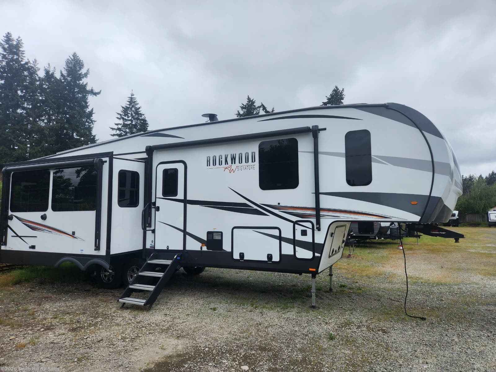 Used 2022 Forest River Rockwood Signature 8294BS available in Puyallup, Washington