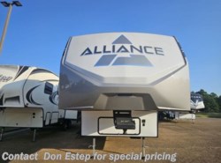 Used 2023 Alliance RV Avenue 31BHS available in Southaven, Mississippi