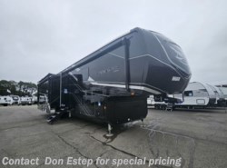 New 2025 Jayco Pinnacle 38FBRK available in Southaven, Mississippi