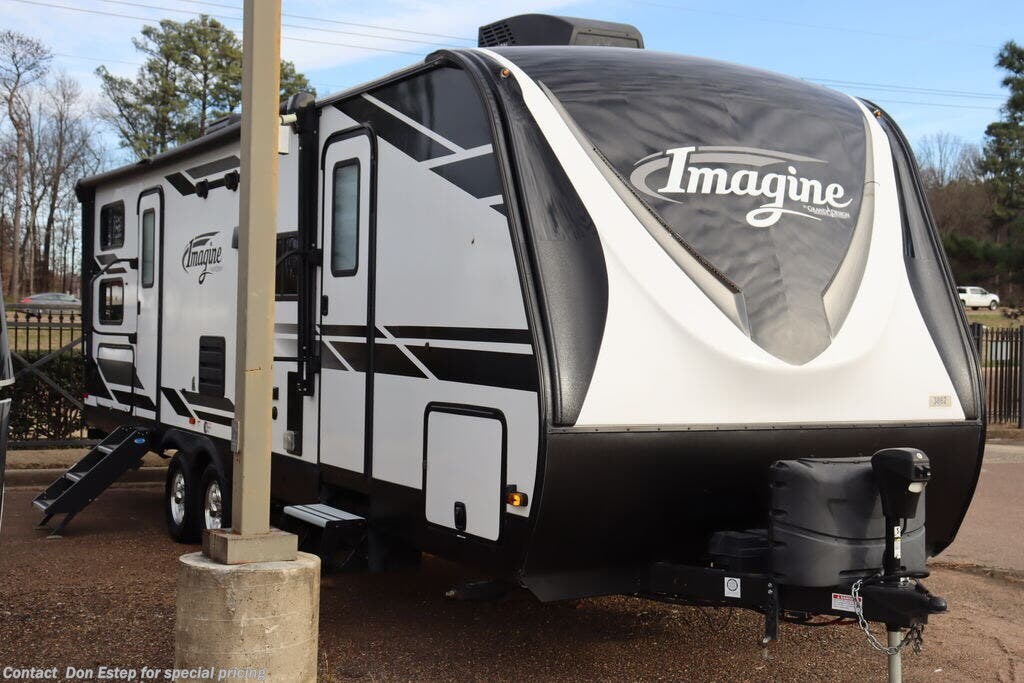 Used 2022 Grand Design Imagine 2800BH available in Southaven, Mississippi