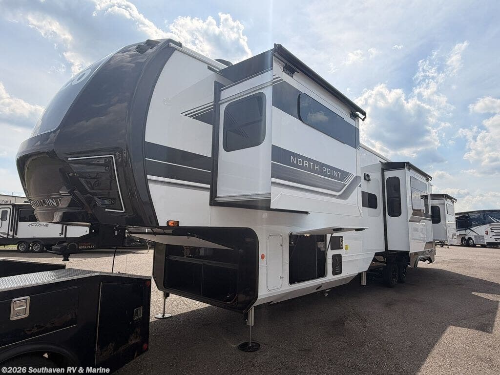 New 2027 Jayco  395DSDB available in Southaven, Mississippi