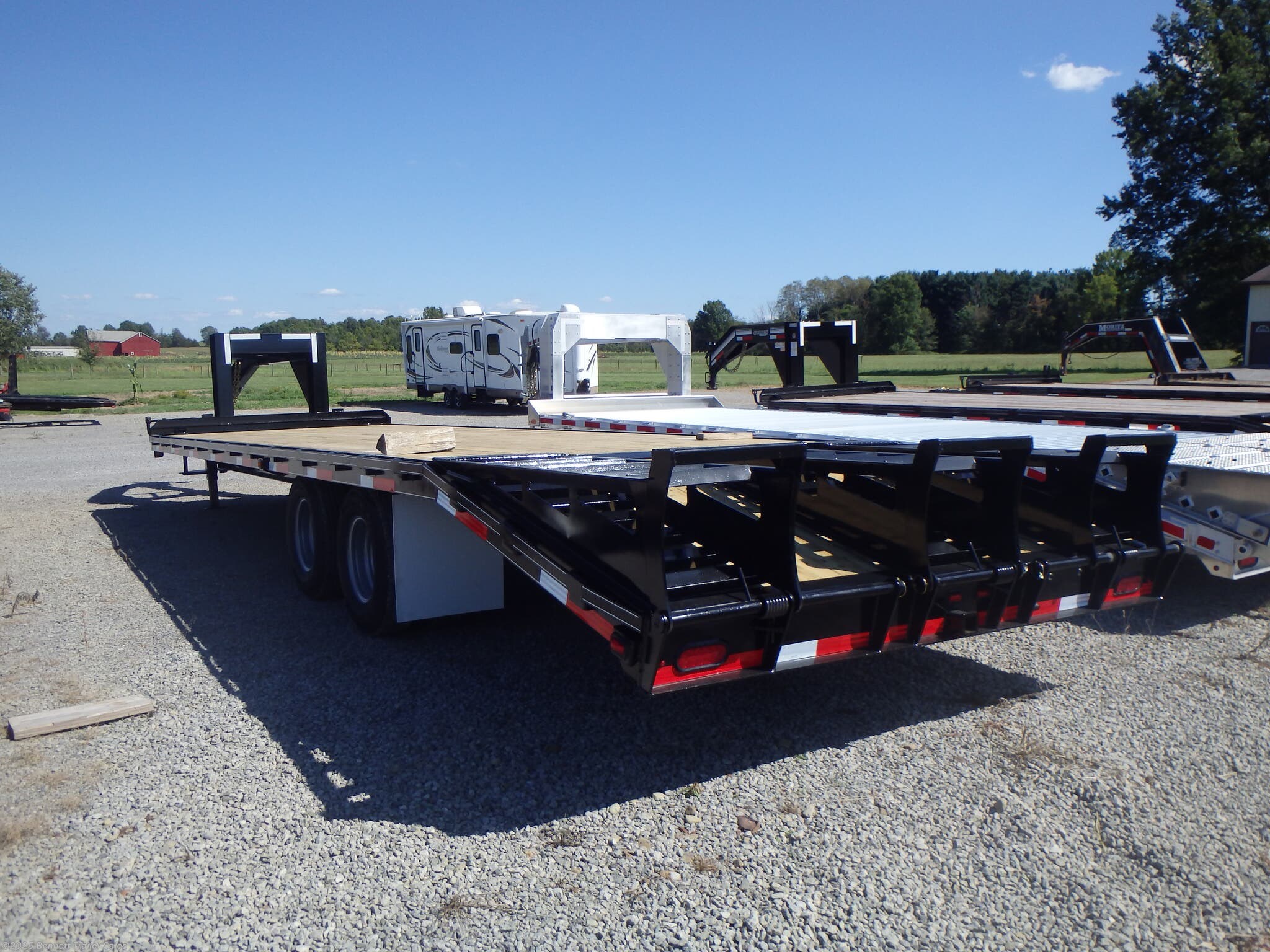 Flatbed/Flat Deck (Heavy Duty) 2020 Golden Trailers 25 + 5 (10 Ton