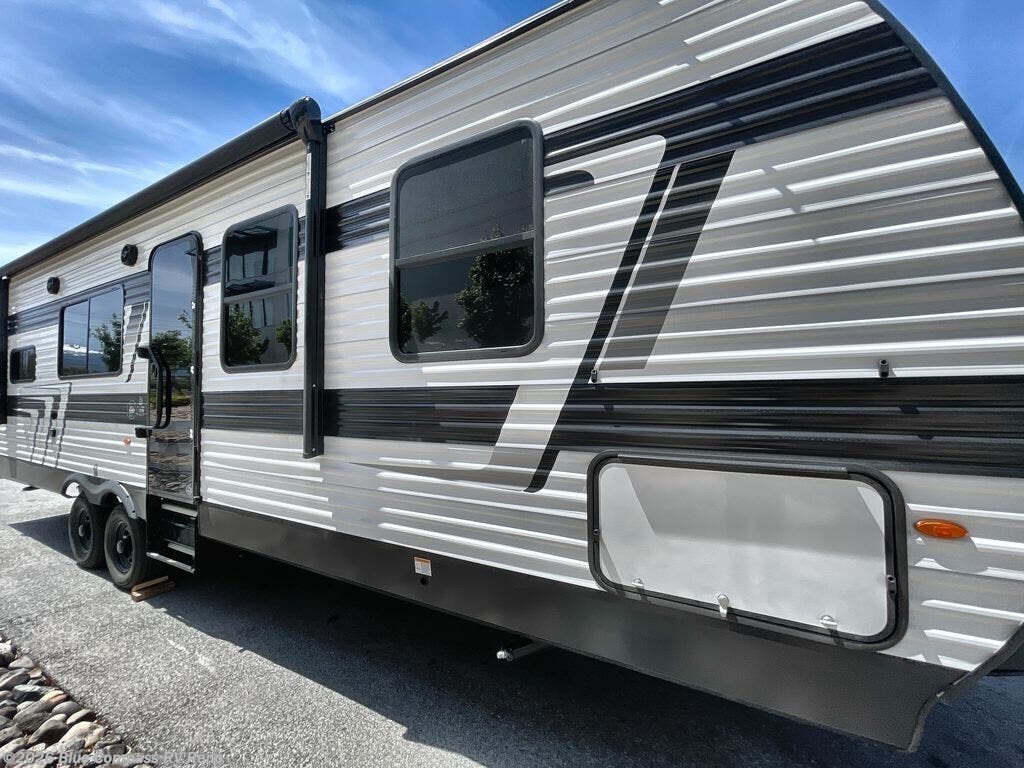 New 2026 Grand Design Momentum MAV 27MAV available in Reno, Nevada