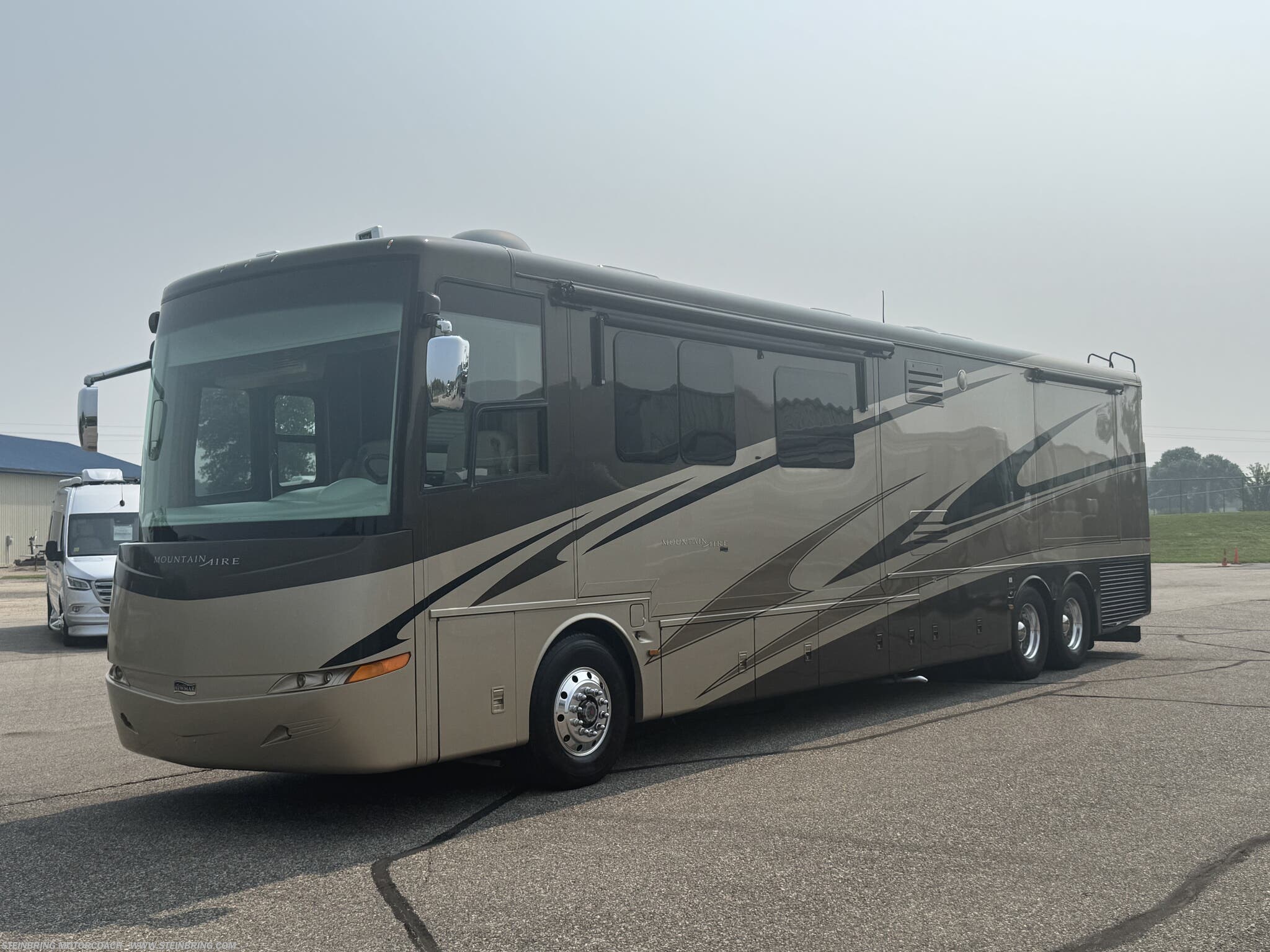 Used 2008 Newmar Mountain Aire 4521 available in Garfield, Minnesota