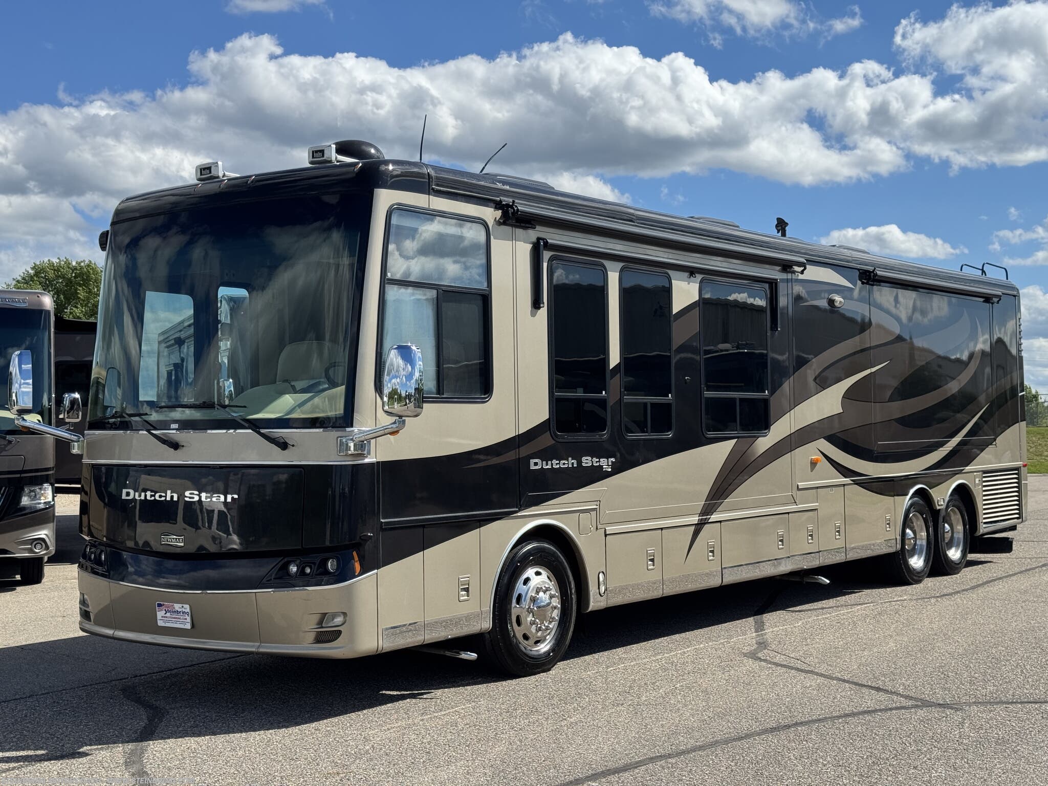 Used 2011 Newmar Dutch Star 4353 available in Garfield, Minnesota