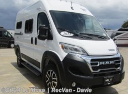 New 2025 Winnebago Solis Pocket BUT36A available in Davie, Florida