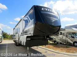 New 2026 Heartland Cyclone 3914 available in Davie, Florida