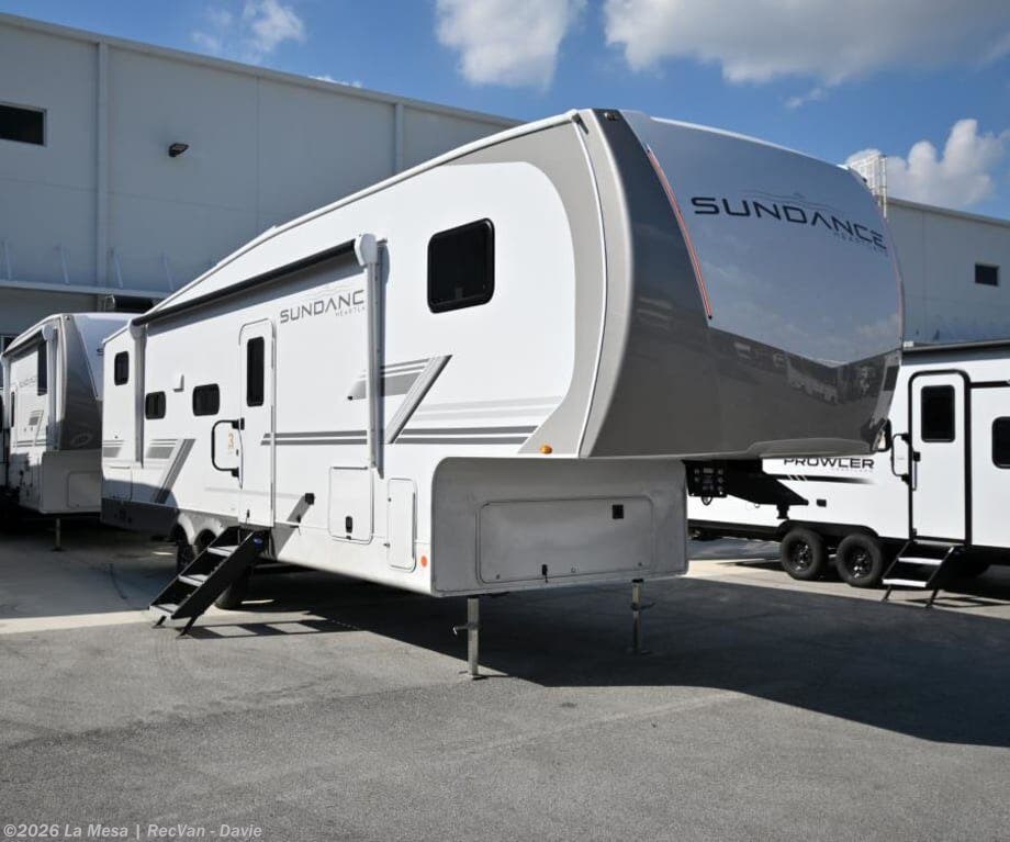New 2026 Heartland Sundance XLT 28DB available in Davie, Florida