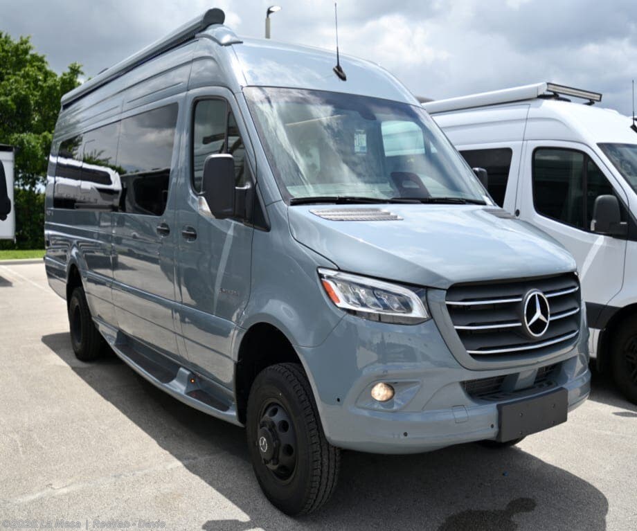 New 2027 Entegra Coach Insignia 24B-INS available in Davie, Florida
