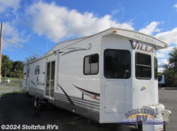 Used 2014 Forest River Salem Villa Series 394FKDS Estate available in Adamstown, Pennsylvania