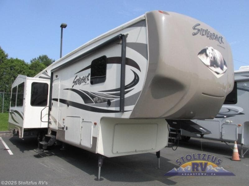 Used 2016 Forest River Cedar Creek Silverback 33IK available in Adamstown, Pennsylvania