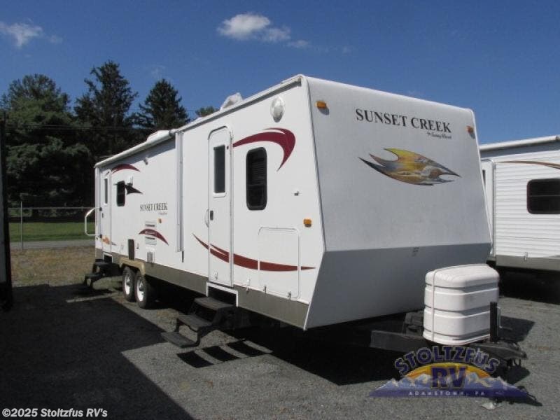 Used 2010 SunnyBrook Sunset Creek 307RL available in Adamstown, Pennsylvania