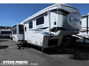 Used 2022 Palomino Columbus 329DV available in Ocala, Florida