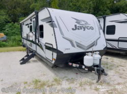 Used 2022 Jayco Jay Feather 27BHB available in Ocala, Florida