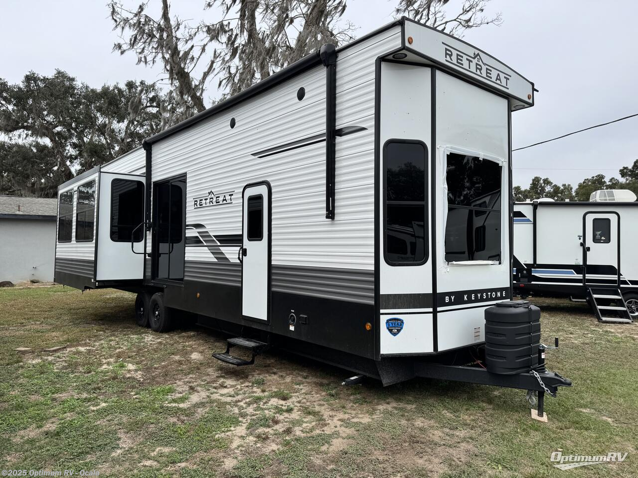 New 2025 Keystone Retreat 39FLFT available in Ocala, Florida