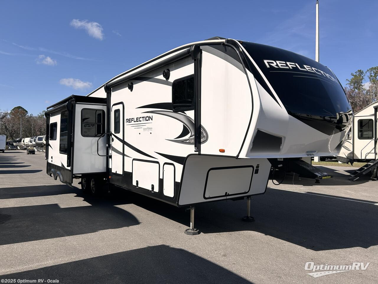 Used 2022 Grand Design Reflection 311BHS available in Ocala, Florida