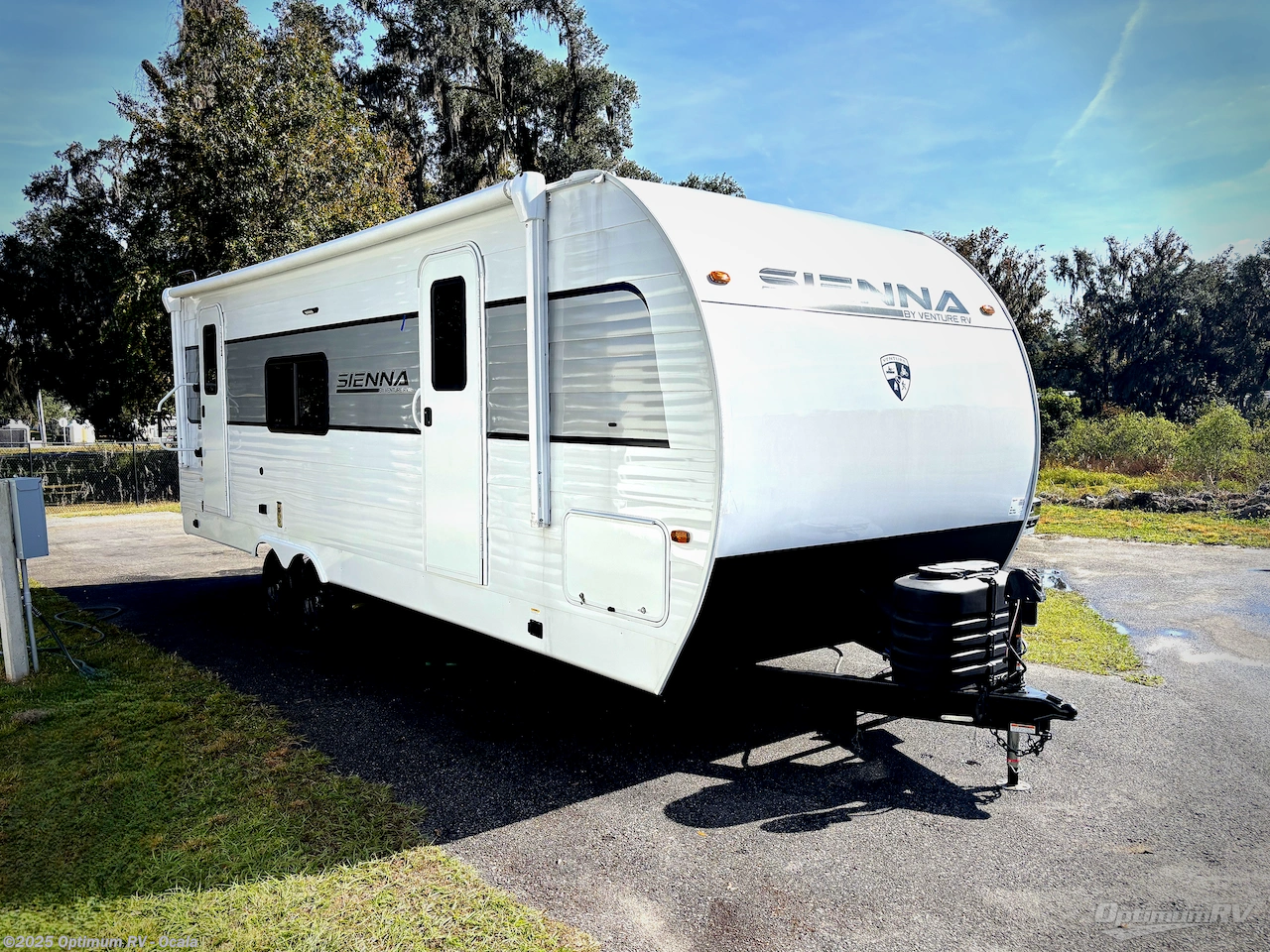 New 2025 Venture RV Sienna SA231VRK available in Ocala, Florida