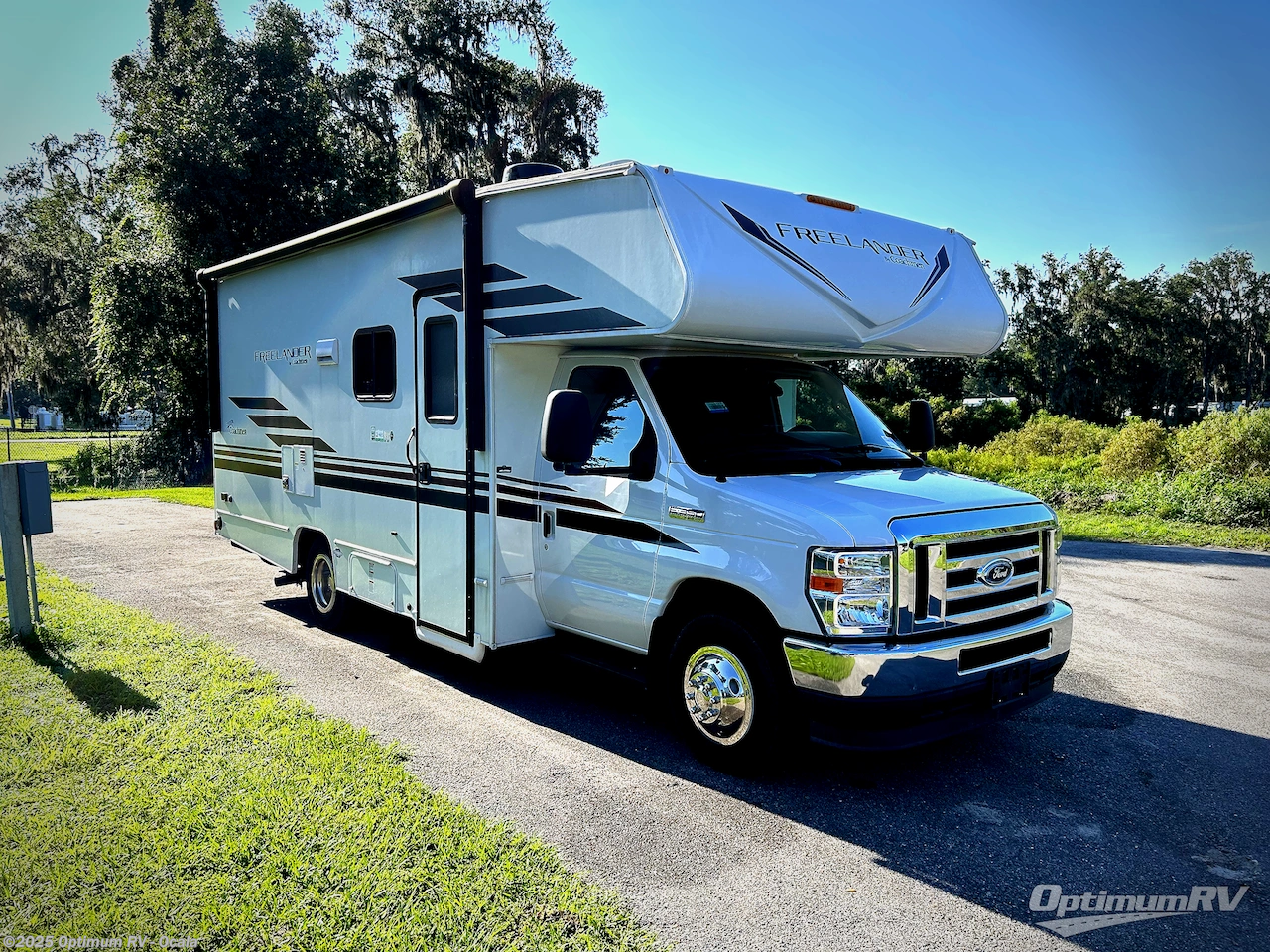 Used 2022 Coachmen Freelander 22XG Ford 350 available in Ocala, Florida