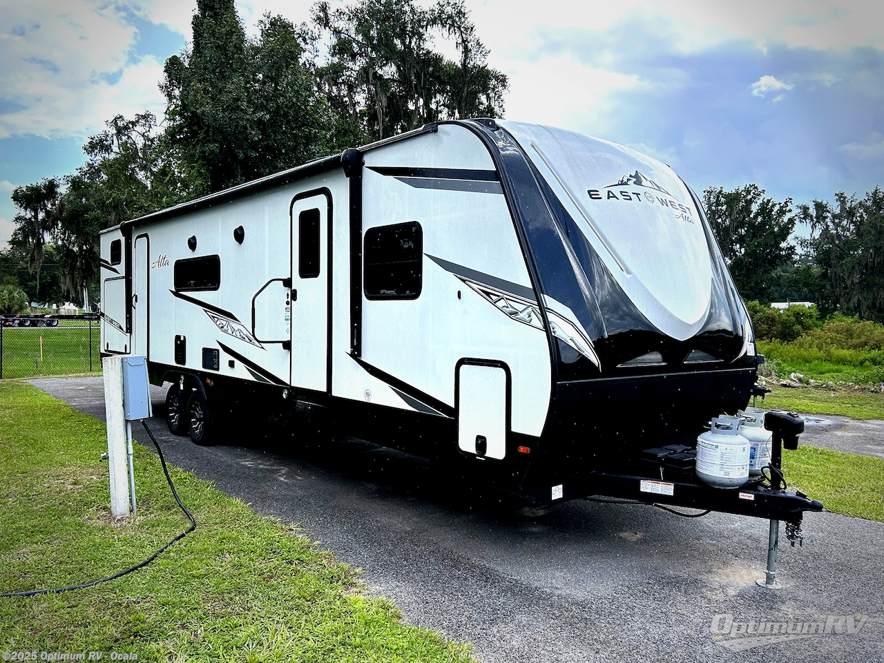 Used 2024 East to West Alta 3150KBH available in Ocala, Florida
