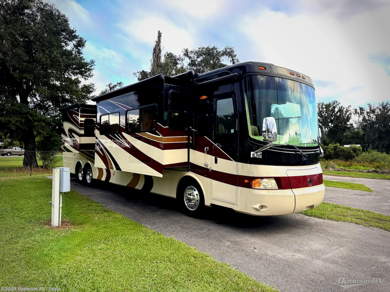 Used 2011 Holiday Rambler Endeavor 43DFT available in Ocala, Florida