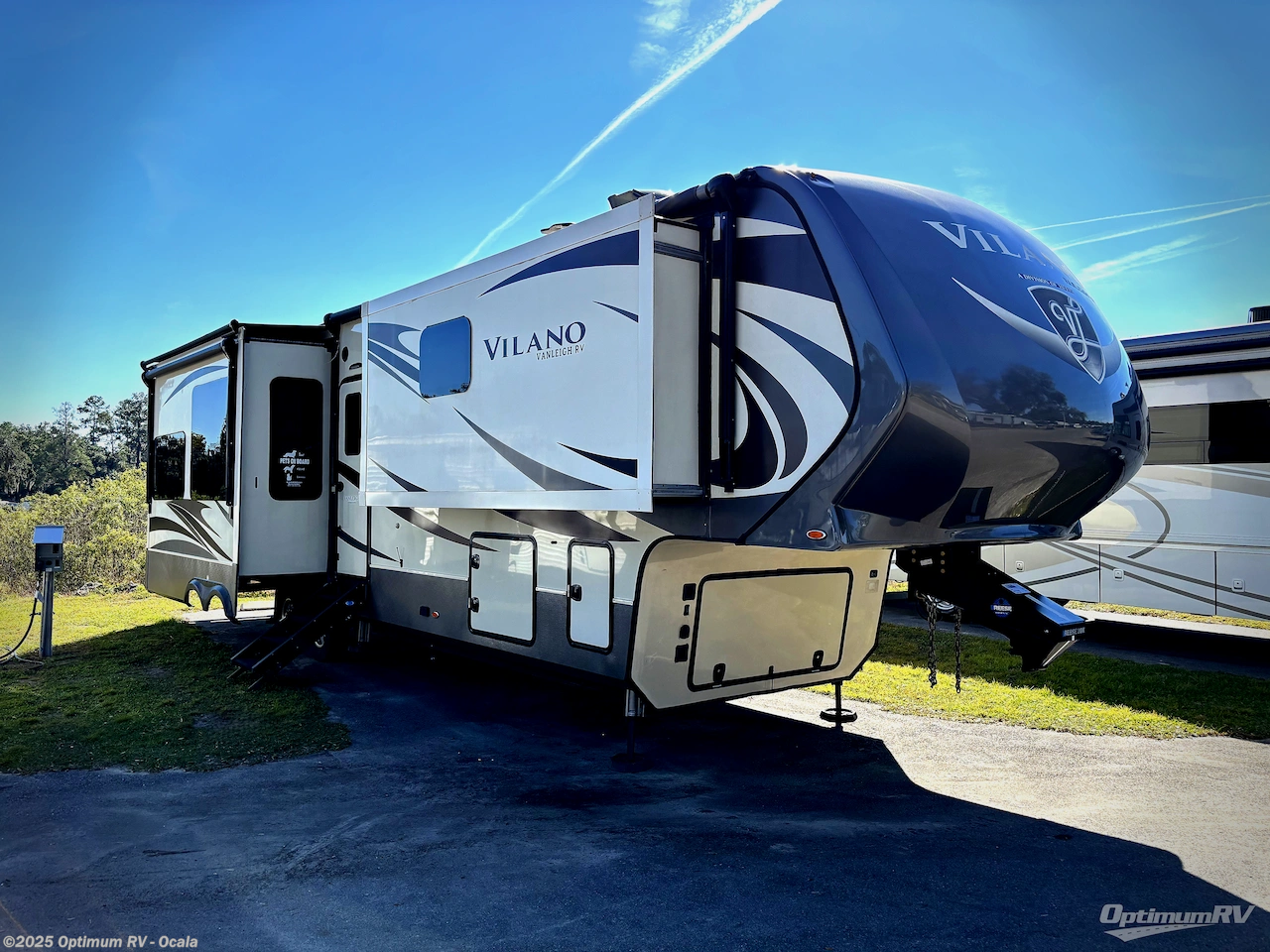 Used 2019 Vanleigh Vilano 370GB available in Ocala, Florida