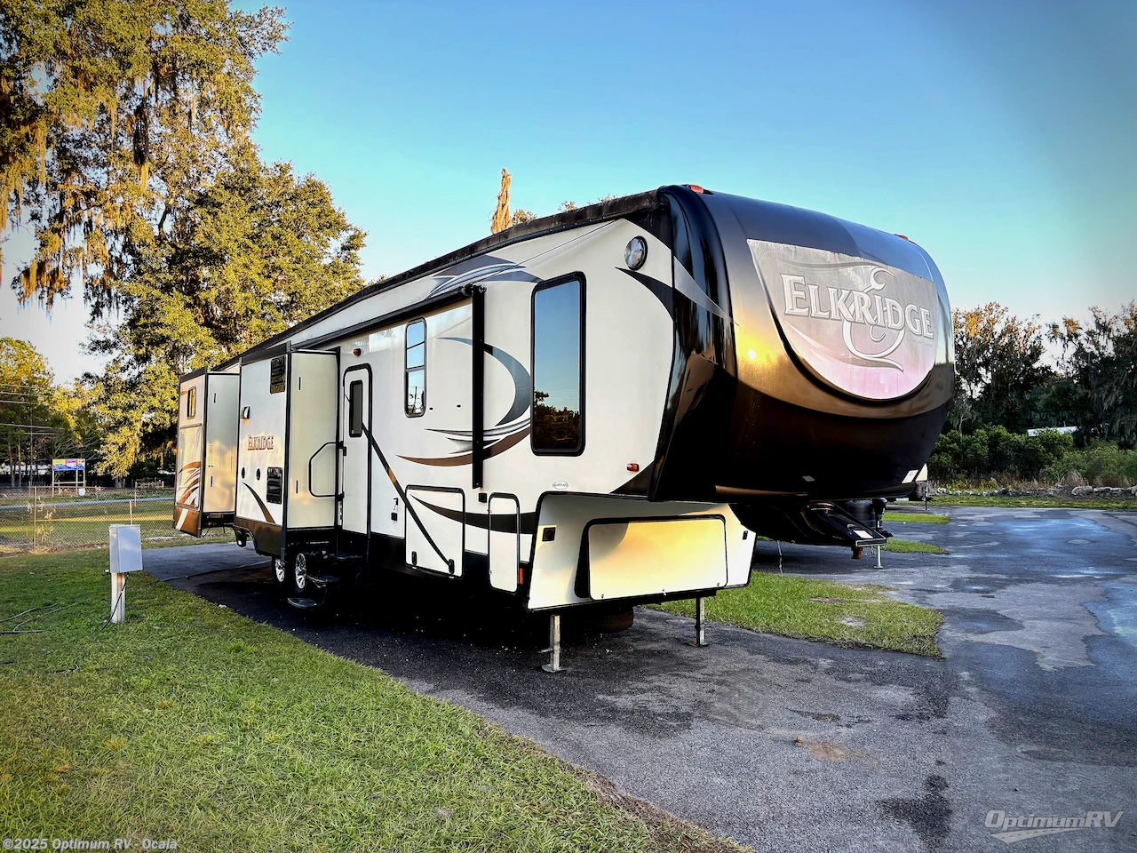 Used 2015 Heartland ElkRidge 38RSRT available in Ocala, Florida