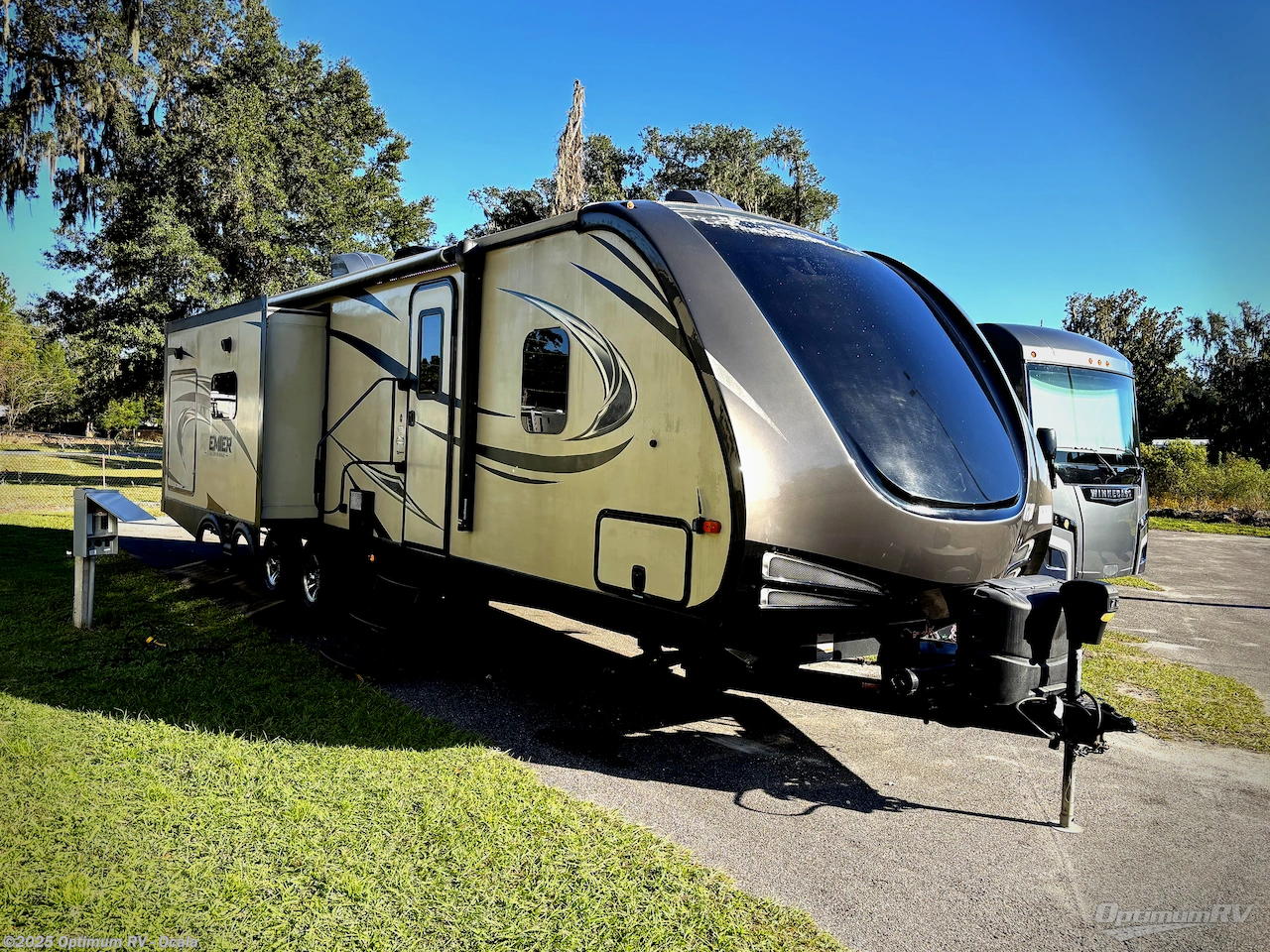 Used 2017 Keystone Premier Ultra Lite 30RIPR available in Ocala, Florida