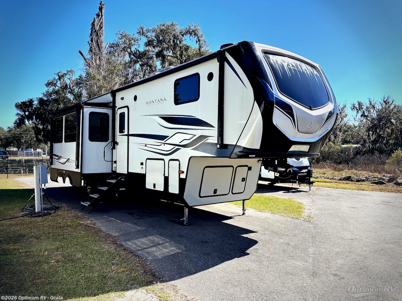 Used 2023 Keystone Montana High Country 351BH available in Ocala, Florida