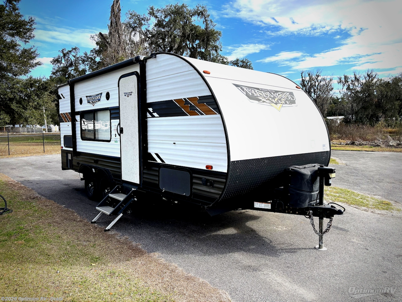 Used 2020 Forest River Wildwood X-Lite 171RBXL available in Ocala, Florida