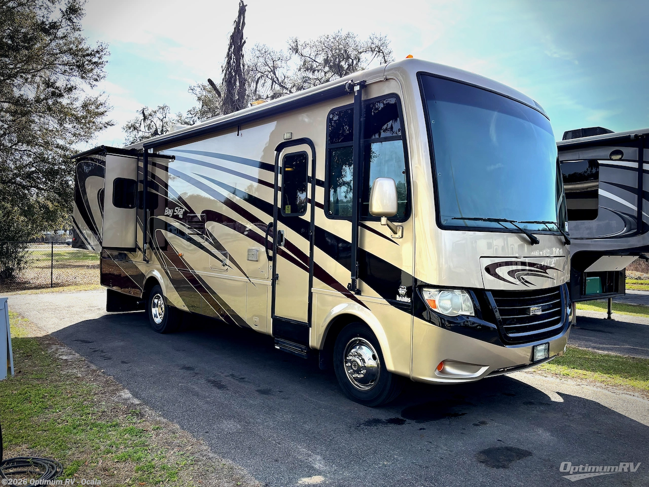 Used 2014 Newmar Bay Star 2903 available in Ocala, Florida