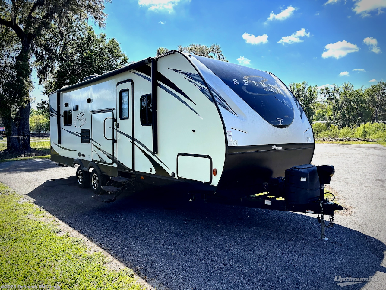 Used 2019 Coachmen Spirit Ultra Lite 2758RB available in Ocala, Florida