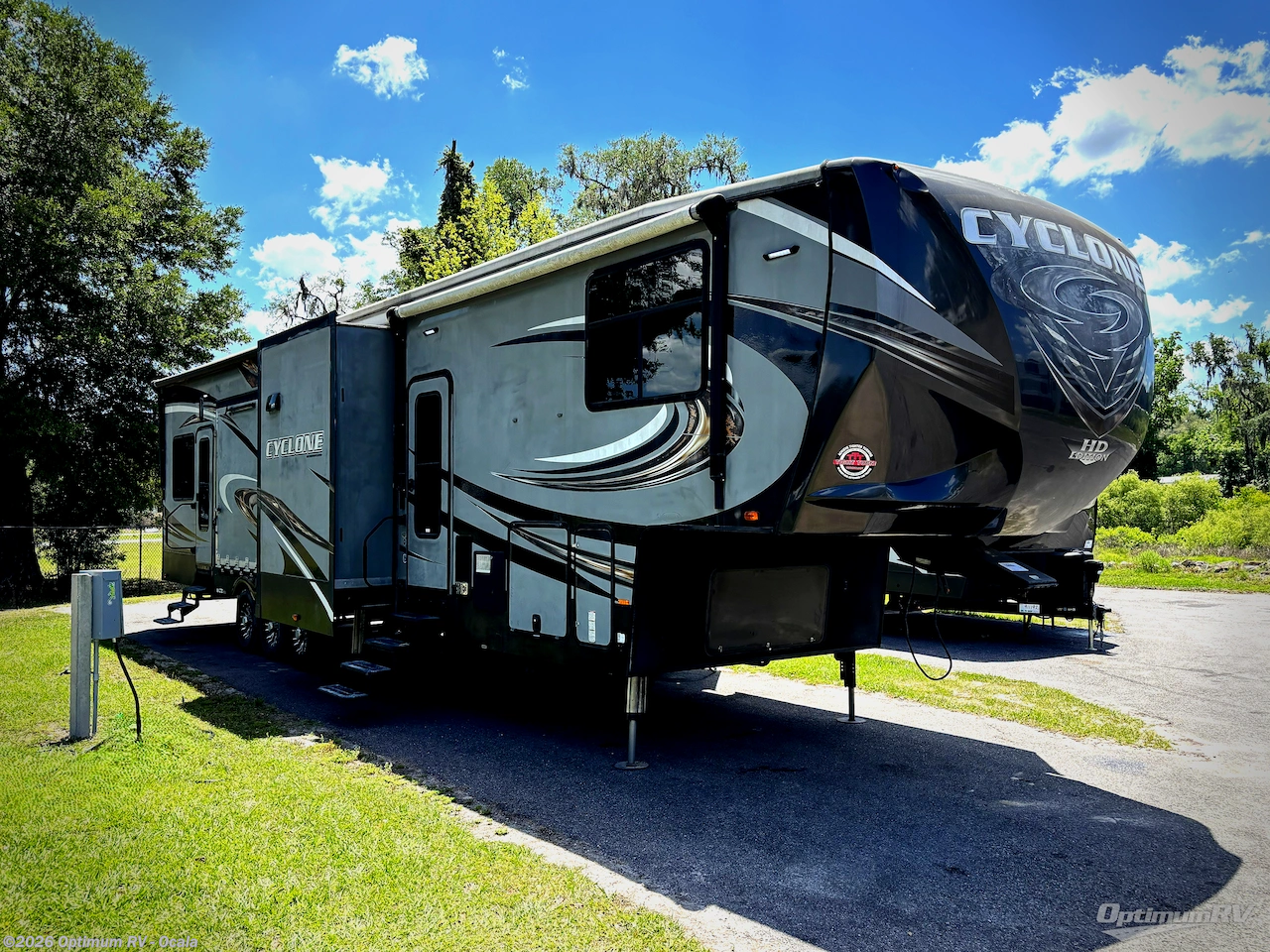 Used 2017 Heartland Cyclone 4250 available in Ocala, Florida