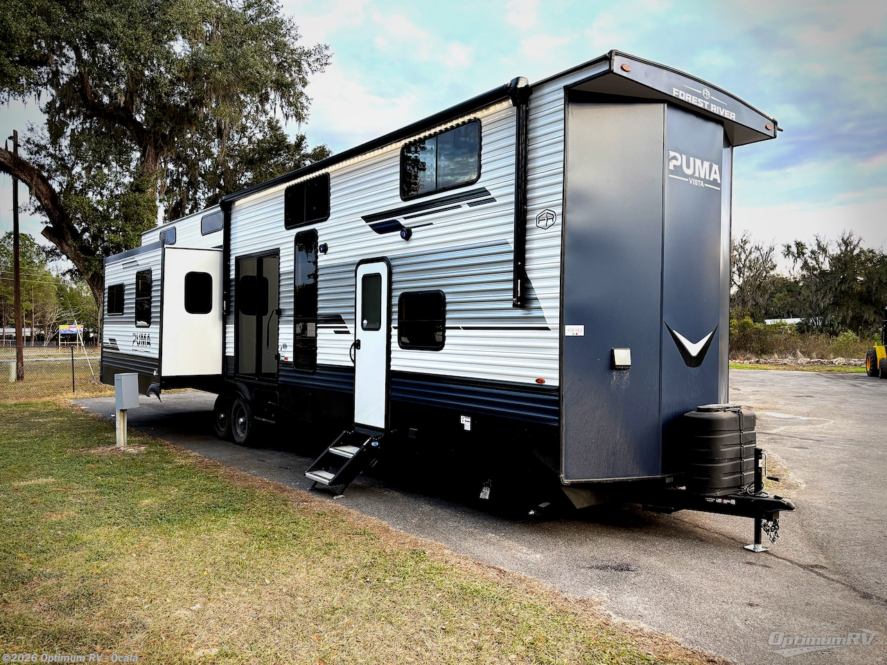New 2026 Palomino Puma Vista 401RLFT available in Ocala, Florida
